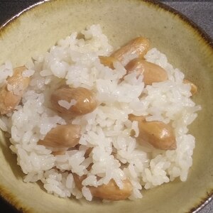 旬の生落花生釜飯